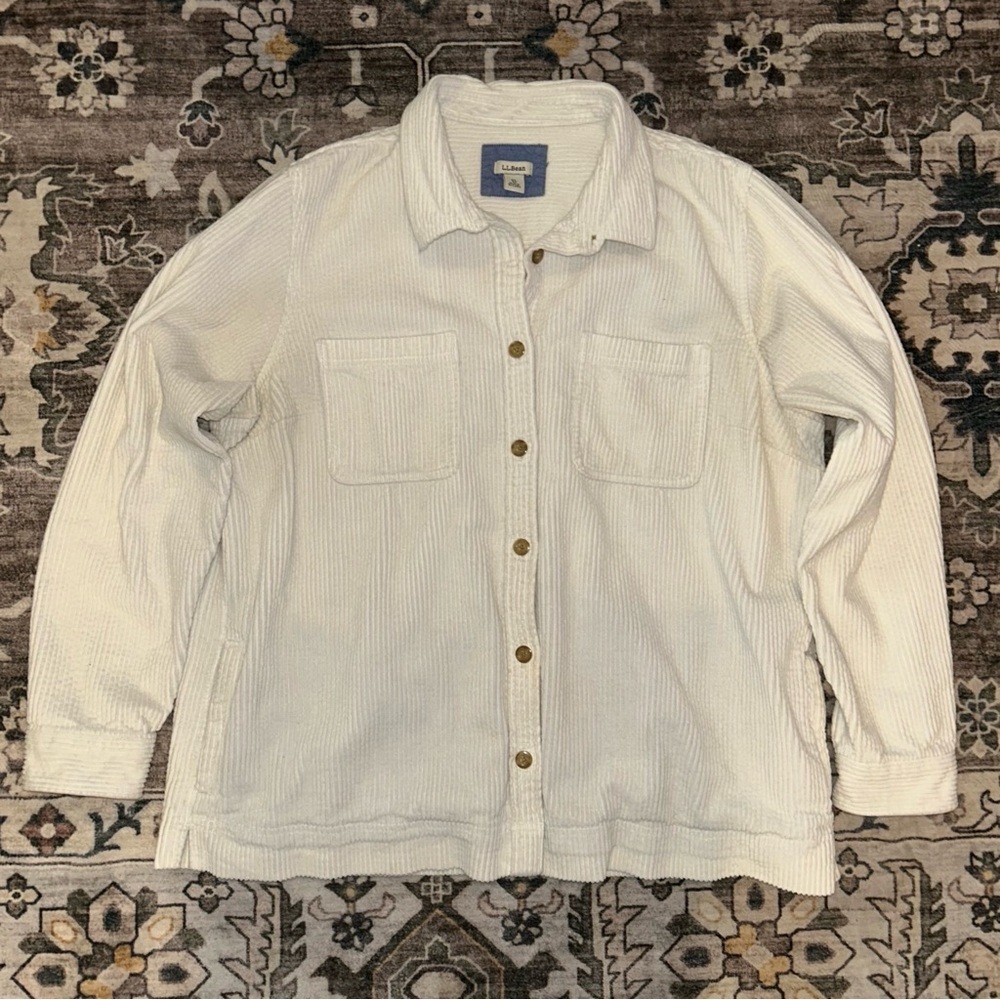 L.L. Bean VTG Cream corduroy Textured light jacket Shirt with pockets